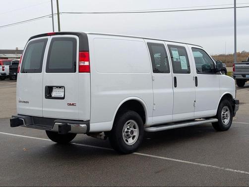 2024 GMC Savana 2500 Work Van