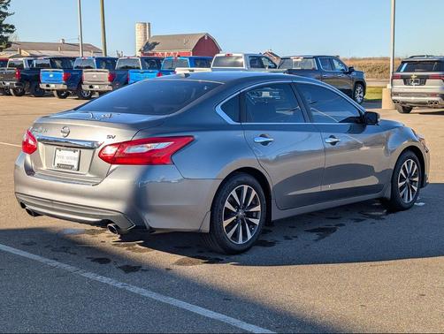 2016 Nissan Altima 2.5 SV