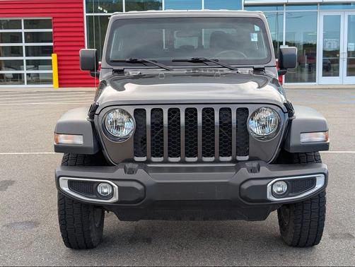 2023 Jeep Gladiator Sport S