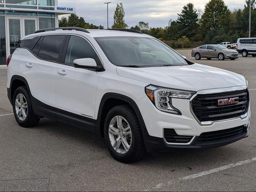 2022 GMC Terrain SLE