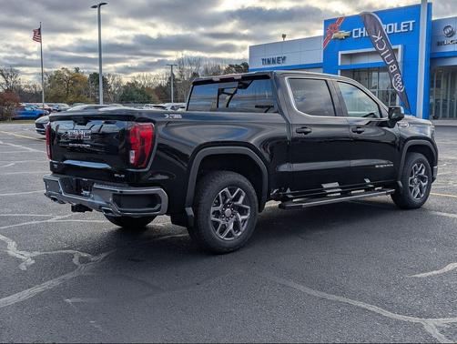 2025 GMC Sierra 1500 SLE