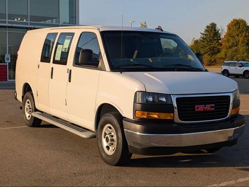 2024 GMC Savana 2500 Work Van