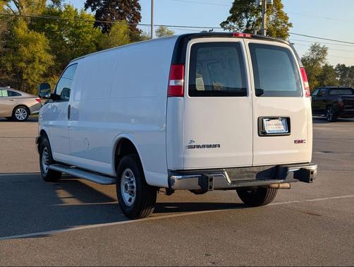 2024 GMC Savana 2500 Work Van