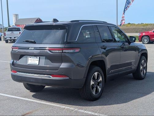 2024 Jeep Grand Cherokee 4xe Base