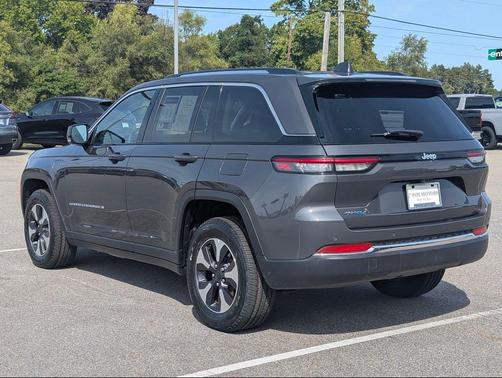 2024 Jeep Grand Cherokee 4xe Base