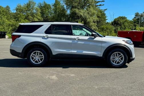 White 2026 Ford Explorer Active