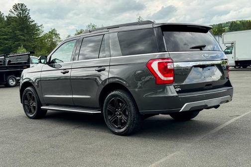 Gray 2021 Ford Expedition XLT