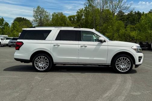White 2022 Ford Expedition Max Limited