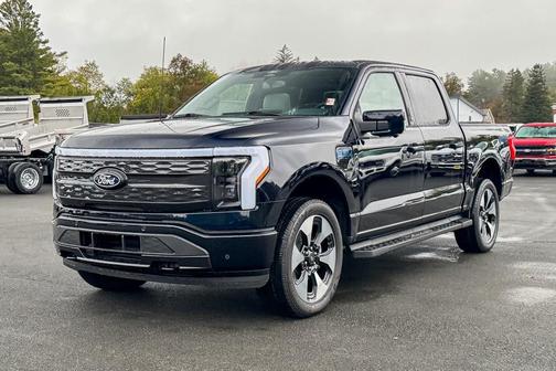 2025 Ford F-150 Lightning Platinum