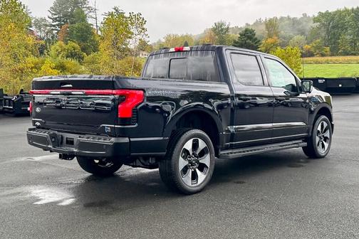 2025 Ford F-150 Lightning Platinum