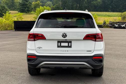 2024 Volkswagen Taos 1.5T S