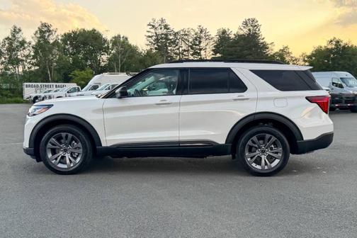 White 2026 Ford Explorer Active