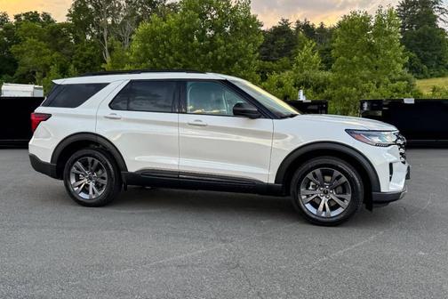 White 2026 Ford Explorer Active