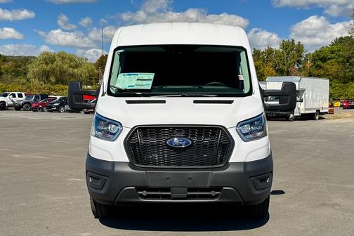 2025 Ford Transit-250 148 WB Medium Roof Cargo
