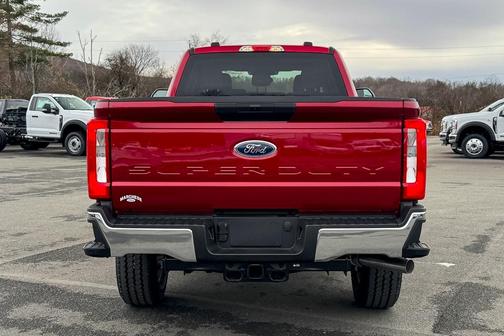 2025 Ford F-350 XLT