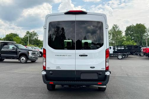 2025 Ford Transit-250 148 WB Medium Roof Cargo