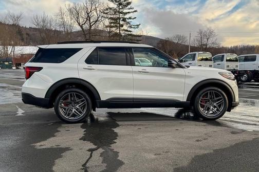 White 2026 Ford Explorer ST-Line