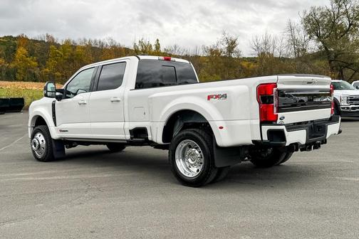 2026 Ford F-450 Platinum