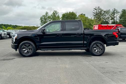 2025 Ford F-150 Lightning LARIAT