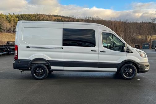 2026 Ford Transit-350 148 WB Medium Roof Cargo
