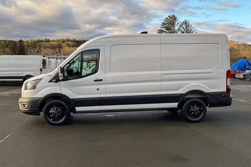 2026 Ford Transit-350 148 WB Medium Roof Cargo