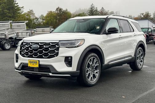 2025 Ford Explorer Platinum