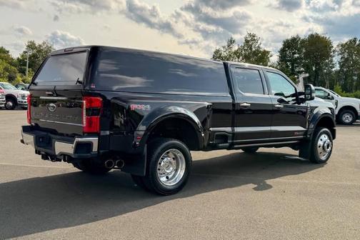 2024 Ford F-450 Lariat