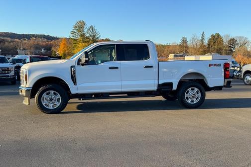 2025 Ford F-350 XLT