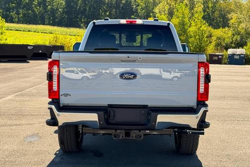 2026 Ford F-350 Lariat Super Duty