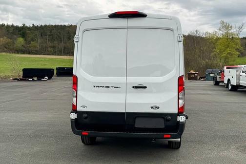 Oxford White 2026 Ford Transit-250 148 WB Medium Roof Cargo