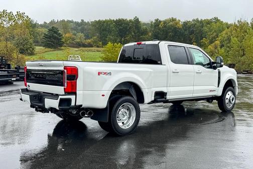 2026 Ford F-450 Platinum