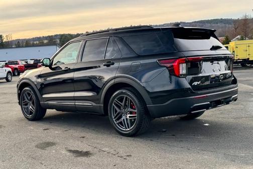 Black 2026 Ford Explorer ST-Line