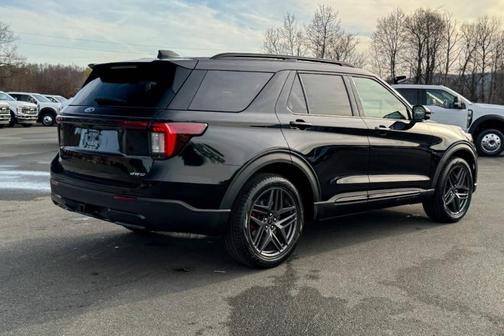 Black 2026 Ford Explorer ST-Line