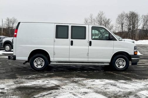 2024 Chevrolet Express 2500 Work Van
