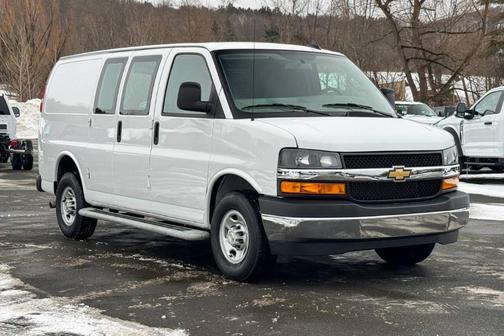 2024 Chevrolet Express 2500 Work Van