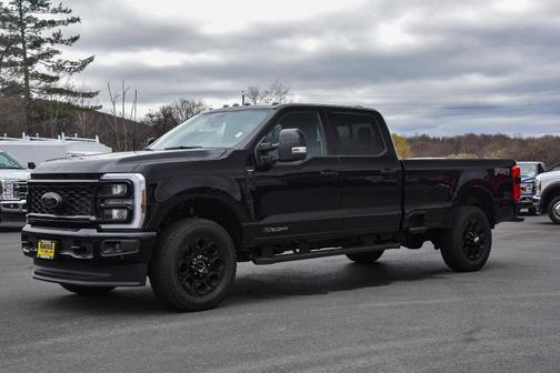 2025 Ford F-350 Lariat Super Duty