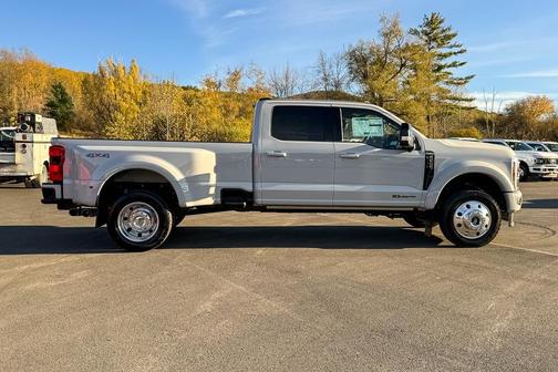 2026 Ford F-450 Platinum