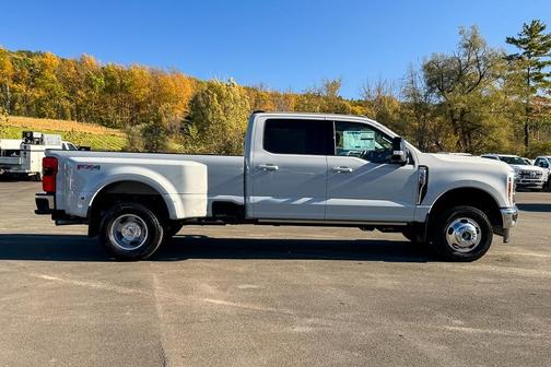 2026 Ford F-350 Lariat Super Duty