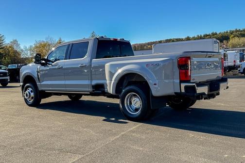 2026 Ford F-350 Lariat Super Duty