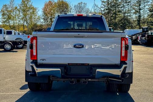2026 Ford F-350 Lariat Super Duty
