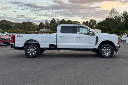 2026 Ford F-350 Lariat Super Duty