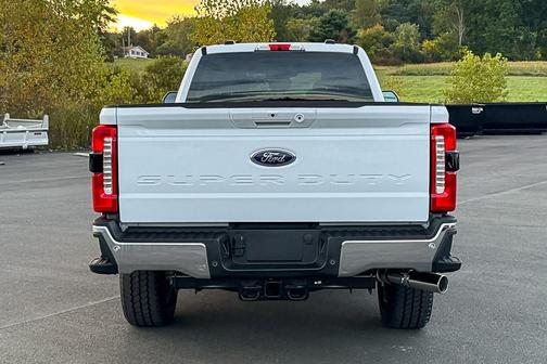 2026 Ford F-350 Lariat Super Duty
