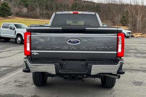 2025 Ford F-350 XLT
