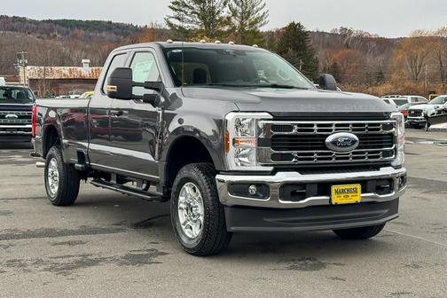 2025 Ford F-350 XLT