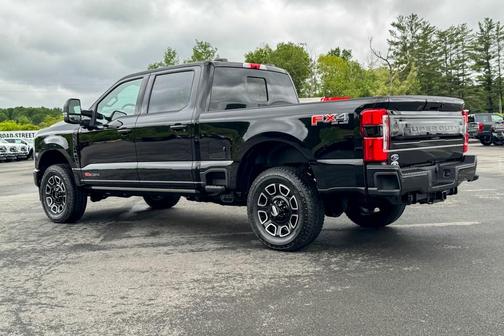 2025 Ford F-350 Platinum