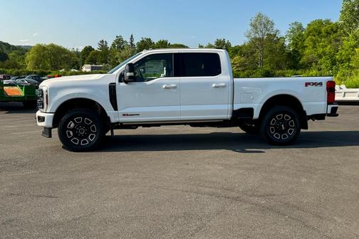 2025 Ford F-350 Platinum