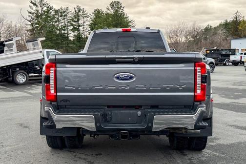 2023 Ford F-450 Lariat