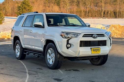 2024 Toyota 4Runner SR5 Premium