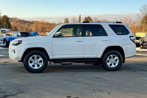 2024 Toyota 4Runner SR5 Premium