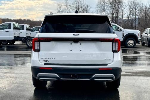 Star White 2026 Ford Explorer Platinum